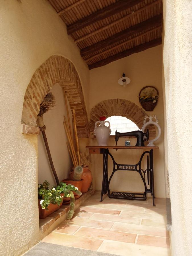 B&B Sa Prama Galtellì Екстериор снимка